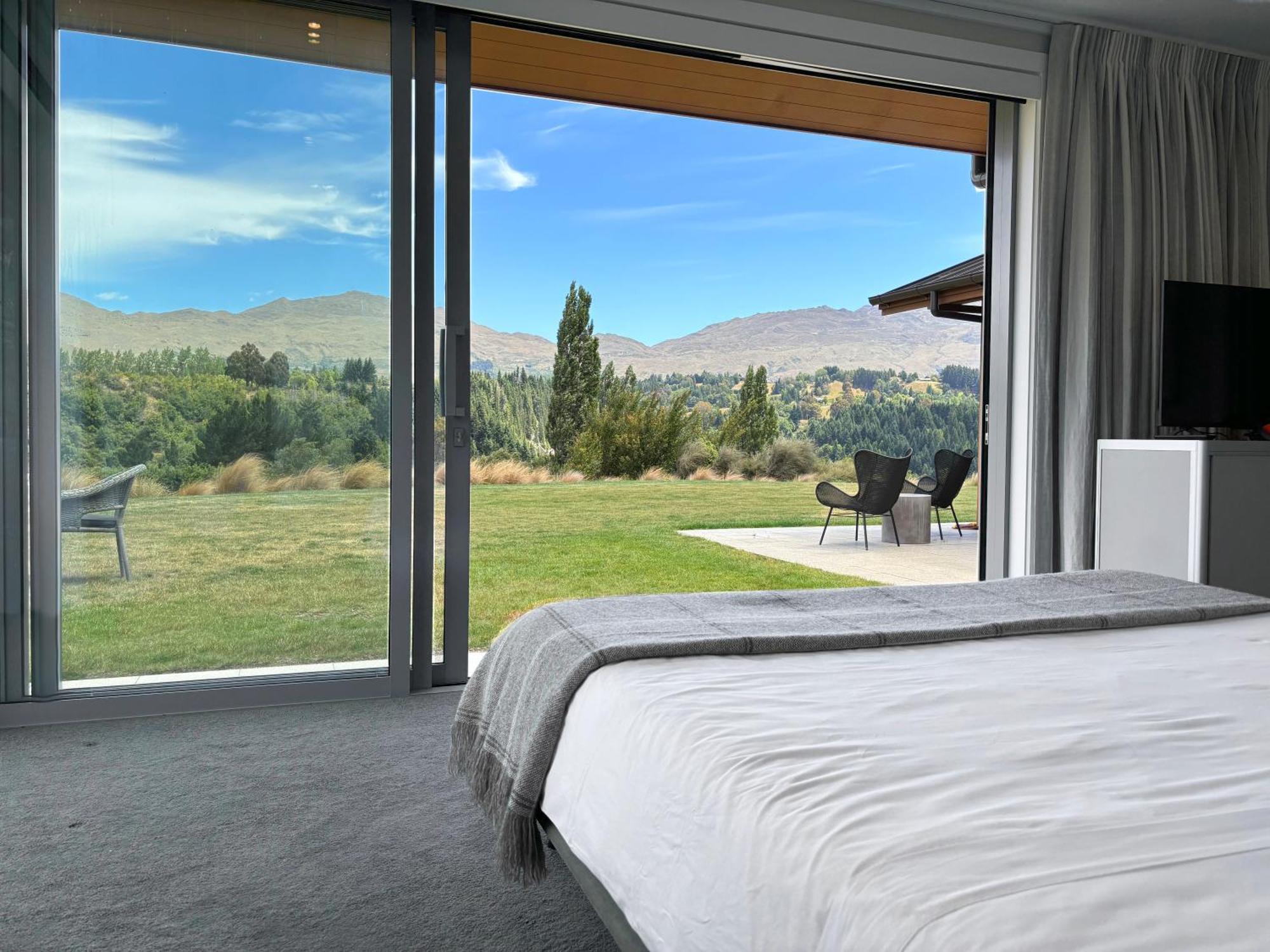 Tucker Beach Private Exclusive Retreat Κουίνσταουν Δωμάτιο φωτογραφία